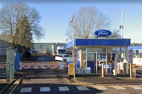 daventry ford distribution centre safe  carmaker axes    uk jobs
