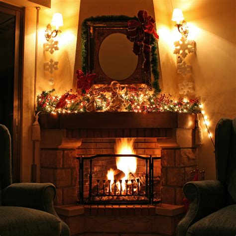 relaxing fire sound  hour christmas fireplace  crackling sounds christmas fire