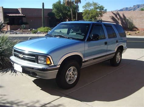 noconner  chevrolet  blazer specs  modification info  cardomain