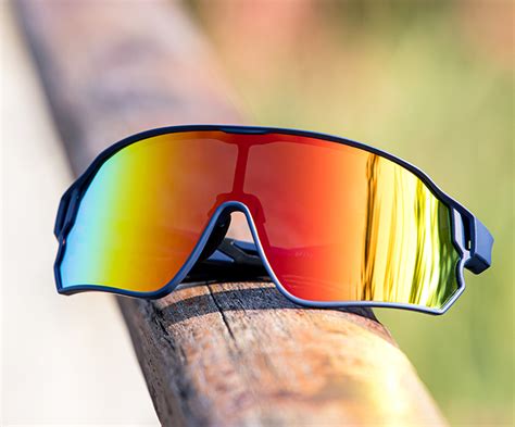 The 3 Best Anti Fog Running Sunglasses For Men Explained Endurance Fam