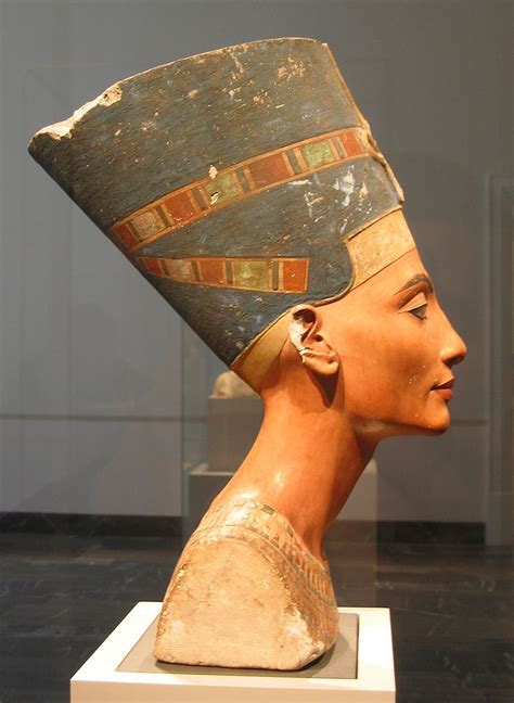 Queen Nefertiti Isn’t She Lovely The Art Minute