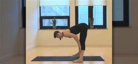 practice  yoga super fan pose yoga wonderhowto