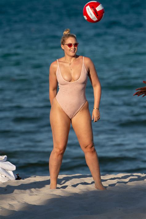 Iskra Lawrence In A Pink One Piece Swimsuit In Miami