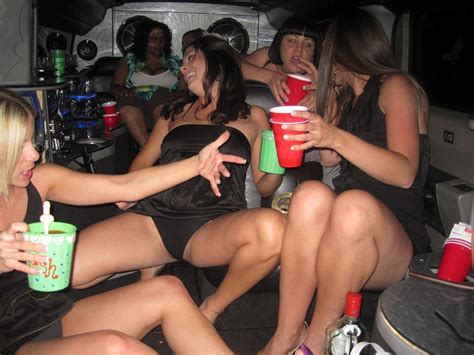 amateur drunk party girls upskirt high definition porn pic amateur