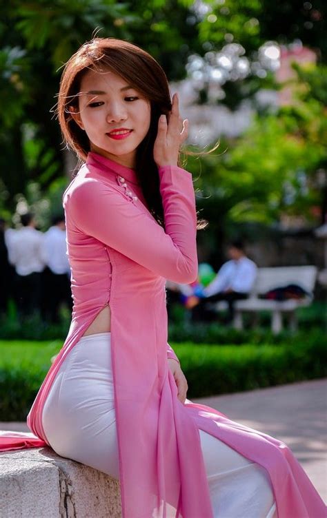 expression of beauty asian culture fashion heritage tradition in 2019 vietnamese dress