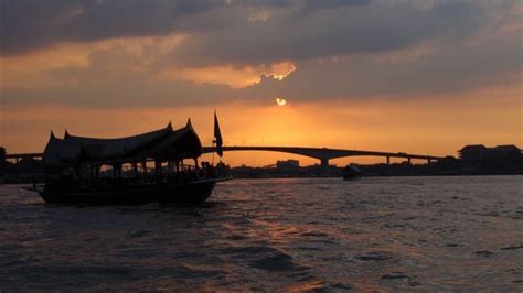 river festival   review bangkok