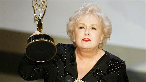 Doris Roberts Dead Everybody Loves Raymond Star Dies At 90 Variety