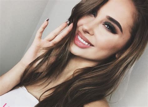 This Makeup Youtuber Had The Best Response To A Teen Who