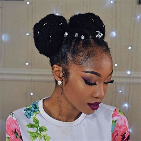 coiffure afro space buns avec nattes collees modele tresse africaine collees avec perles