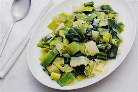 easy buttered leeks   super easy side dish   meal recipe