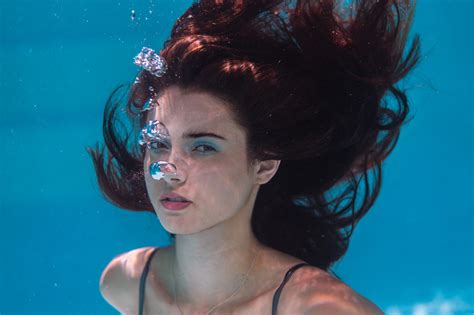 underwater hair underwater drawing underwater model underwater