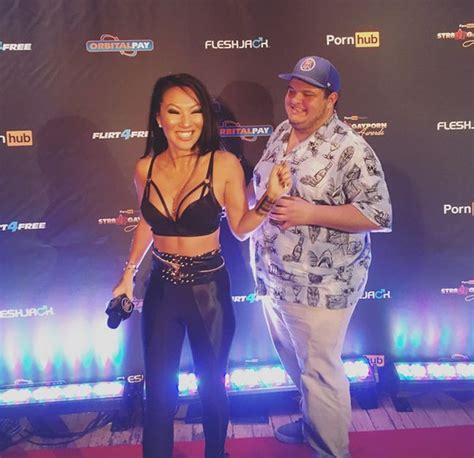 asa akira now has her own sex doll 14 pics