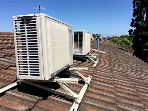 guide  installing  split system air conditioner   roof currentforce