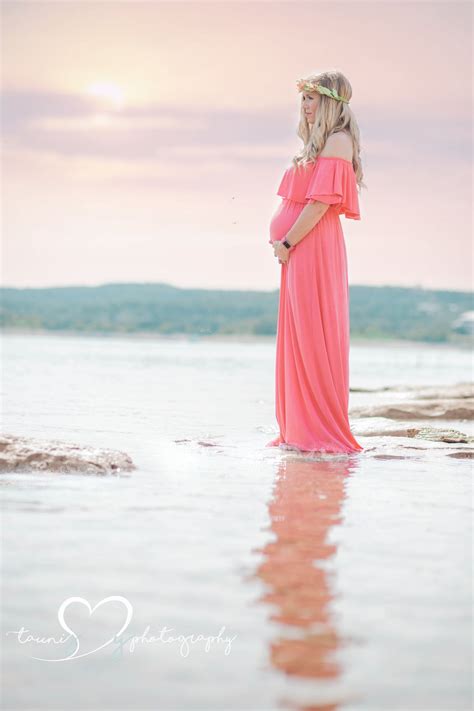lake maternity photography lake travis austin by tauni joy photography