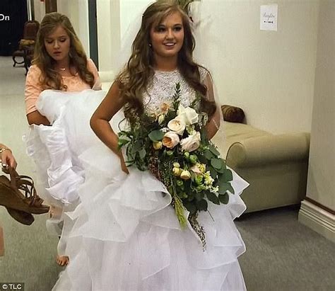 joseph duggar and wife kendra talk about their first kiss at wedding