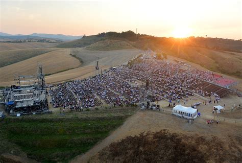 michelangelo proudly presents andrea bocelli   concert group tours  italy