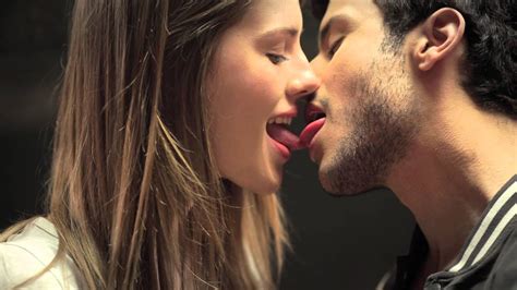 16 Types Of Kisses And Their Meanings Decoded