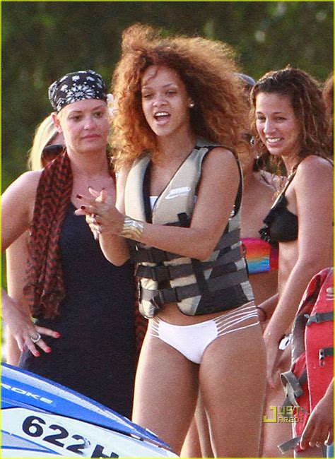 Rihanna Bikini Babe In Barbados Photo 2566806 Bikini Rihanna