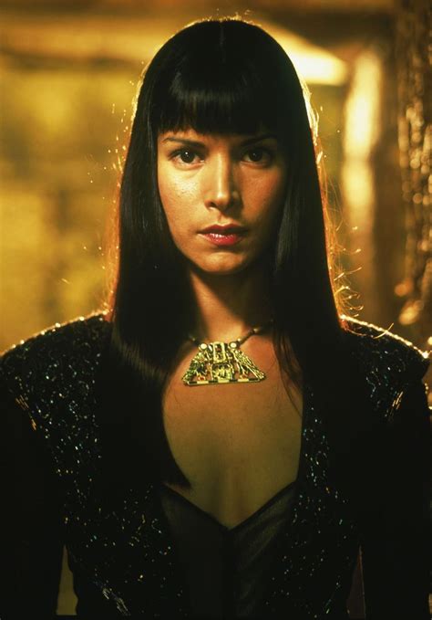 patricia velasquez as the marcasian empress caroline faroukh still from the mummy returns