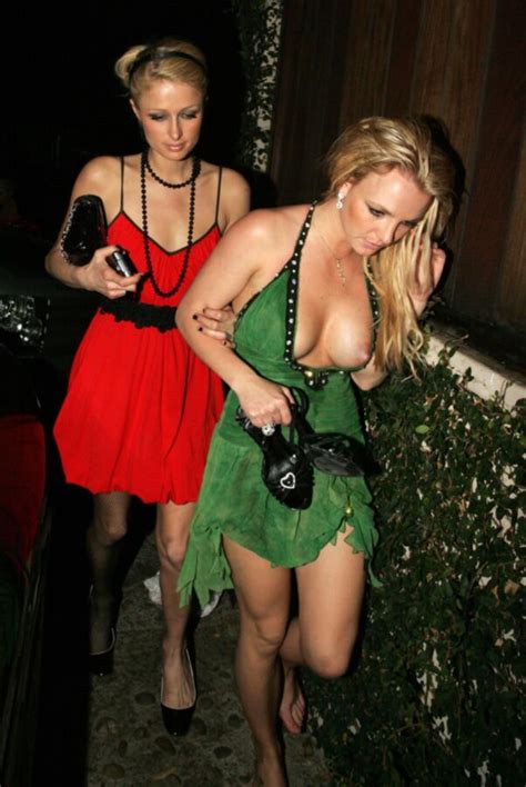 britney spears wild nude nights with paris hilton celebrity porn photo