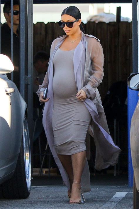 Kim Kardashian Birthday Best Outfit Style Photos