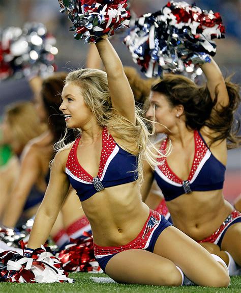 sexy cheerleaders that will blow your mind page 3 of 19 djuff