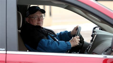 when should elderly people stop driving