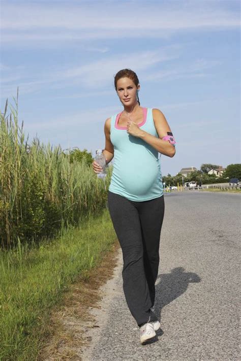 Jogging When Pregnant Collage Porn Video
