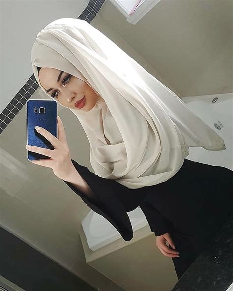 Arab Hijab Big Booty Babe Muslim Chick 41 54