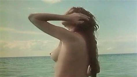 kelly mcgillis desnuda en grand isle