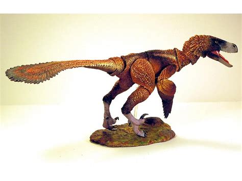 pyroraptor original version  beasts   mesozoic dans dinosaurs