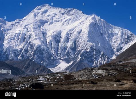 mt everest  east face stock photo  alamy