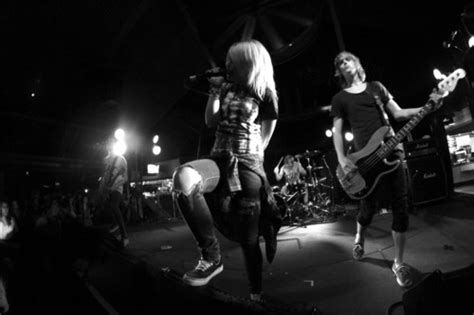 free download tonight alive planet stereo [1000x400] for your desktop