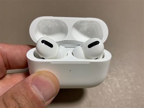 apple airpods pro review great audio quality  active noise cancellation tech guide