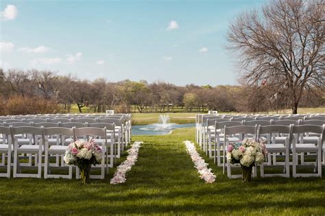 gorgeous outdoor wedding venues  dallas