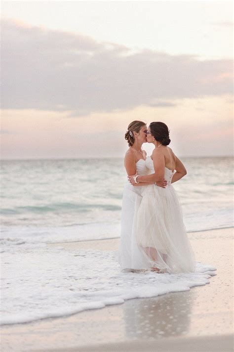 Lesbian Wedding Mariage Lesbiens En 2019 Mariage