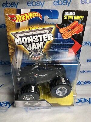 hot wheels  monster jam truck batman  black  stunt ramp