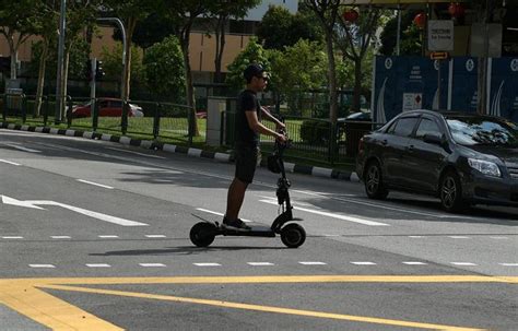 singapore tightens   personal mobility devices world vietnam vietnamplus