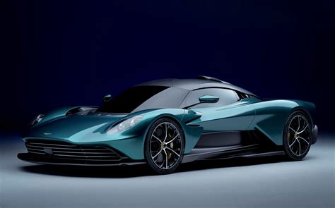 aston martins bhp valhalla plug  hybrid supercar  hit mph  mph  sec