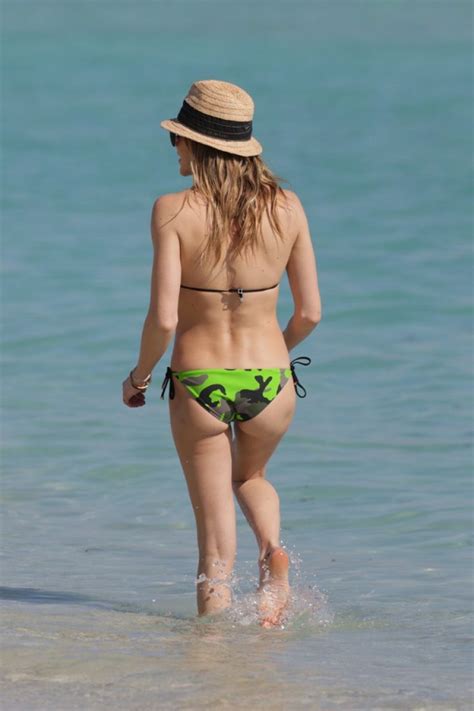 Katie Cassidy In Bikini On The Beach In Miami Hawtcelebs