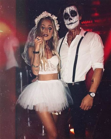 awesome couples halloween costumes ideas 32 couples costumes