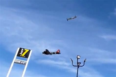 planes collide  wings  dallas air show  spectators   horror