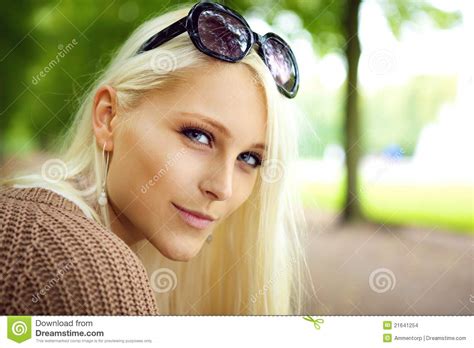 blonde lady with sunglasses stock images image 21641254