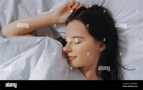 Download Bellesa Waking Up With Beauty Beyond Beauty Sleep 20 Ways To