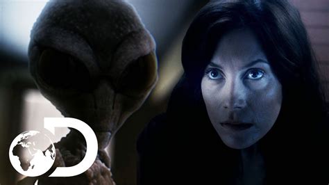 Woman Witnesses Strange Ufo Sighting In British Columbia