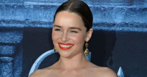 emilia clarke se despidió de game of thrones con un emotivo mensaje