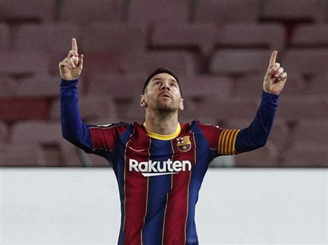 messi registers his 650th goal for barca psg lose rediff sports