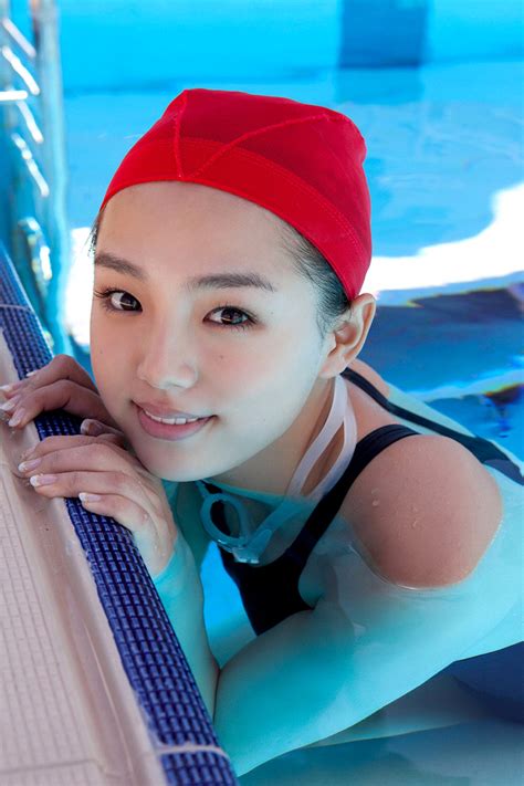 Ai Shinozaki Sexy Girl In Swimming Pool Part 2