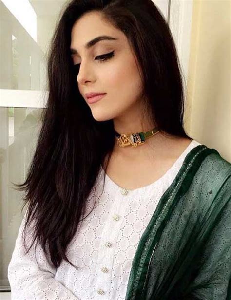 25 most beautiful pakistani women pictures 2019 update
