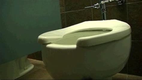 mom claims 4 year old was forced to clean toilet